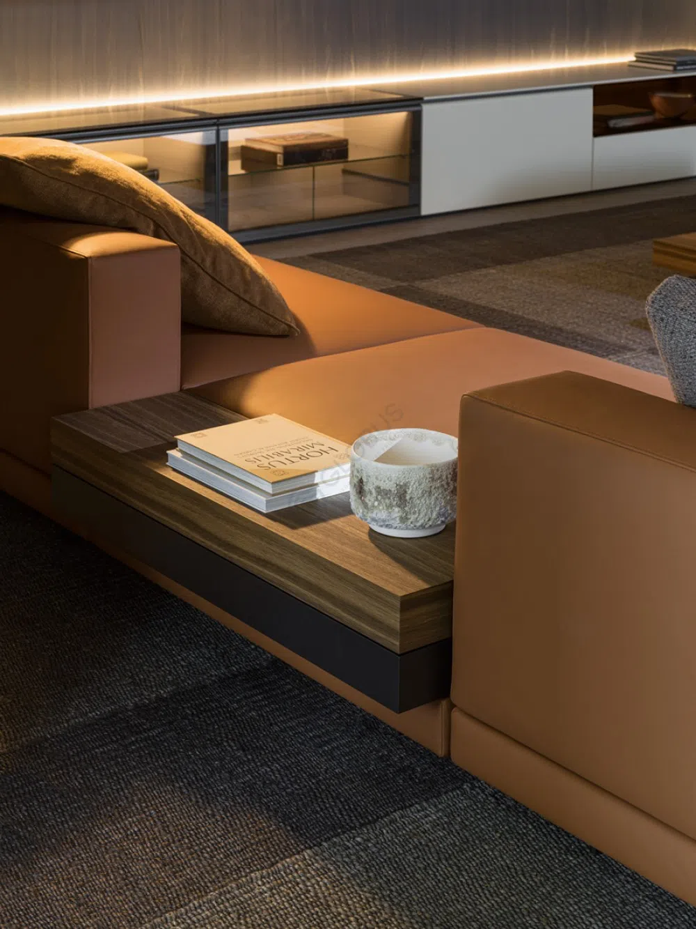 Диван MOLTENI Marteen