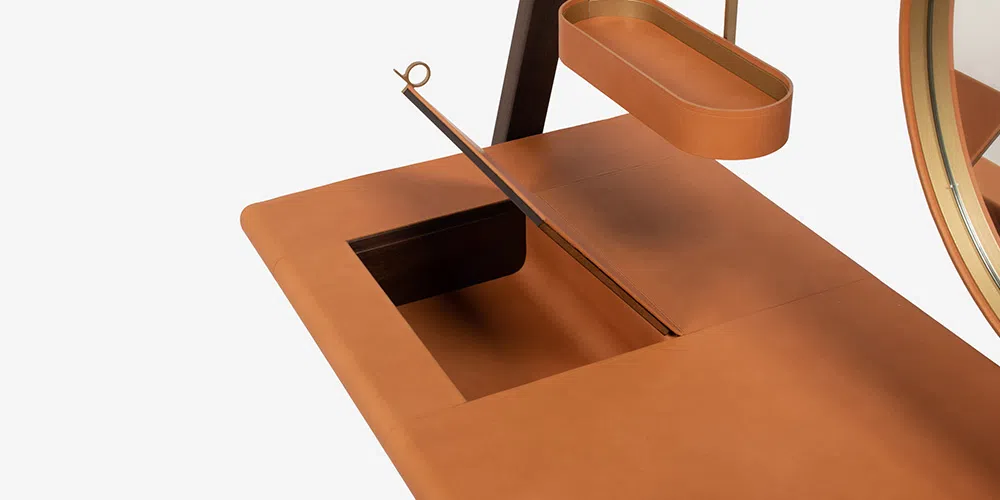 Туалетный столик POLTRONA FRAU Ren