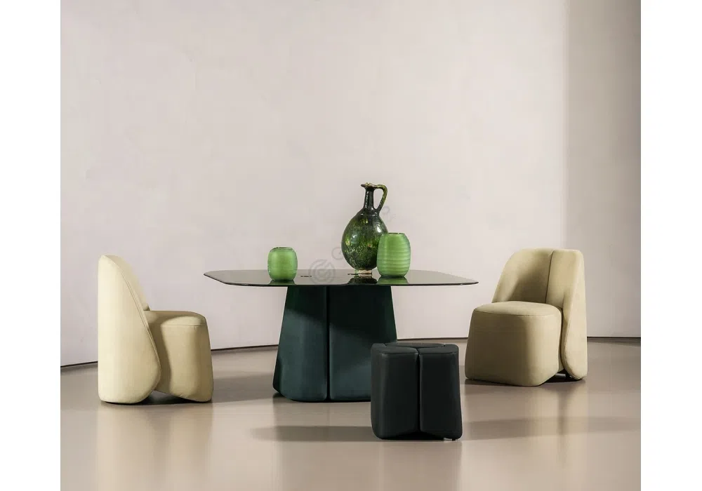 Кресло BAXTER Keren