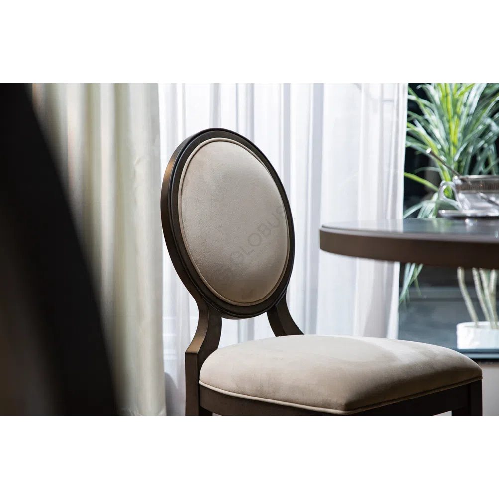 Обеденный стул Yessenia