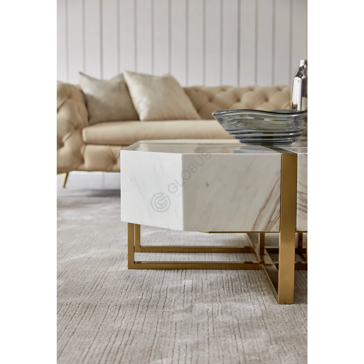 Журнальный столик Serafina