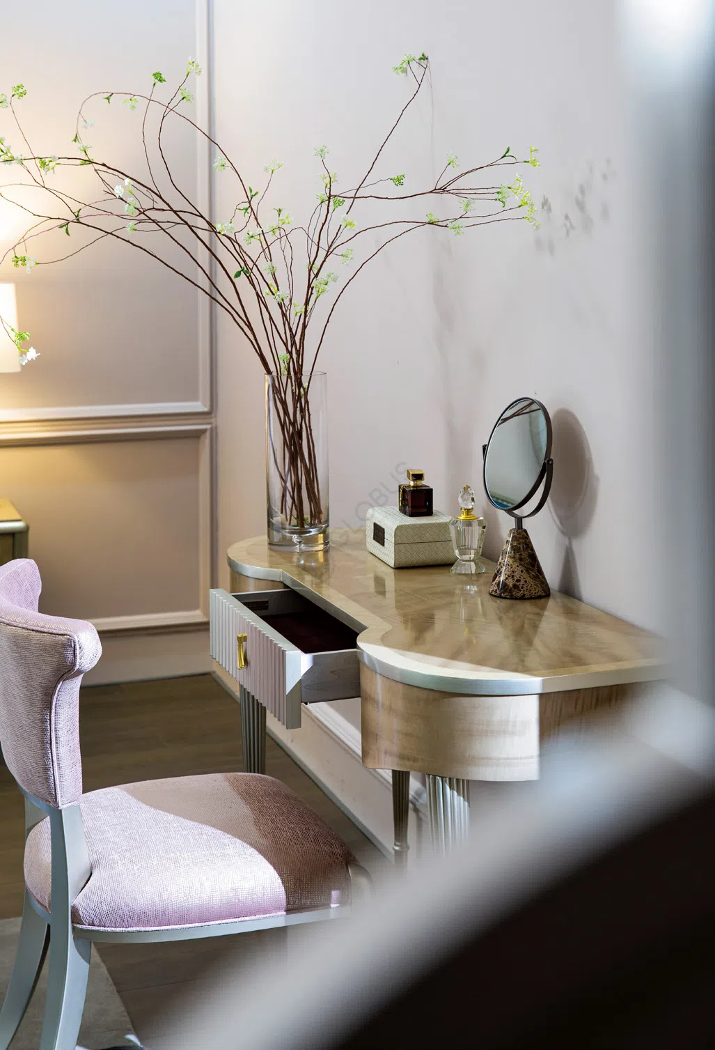 Туалетный столик Breve