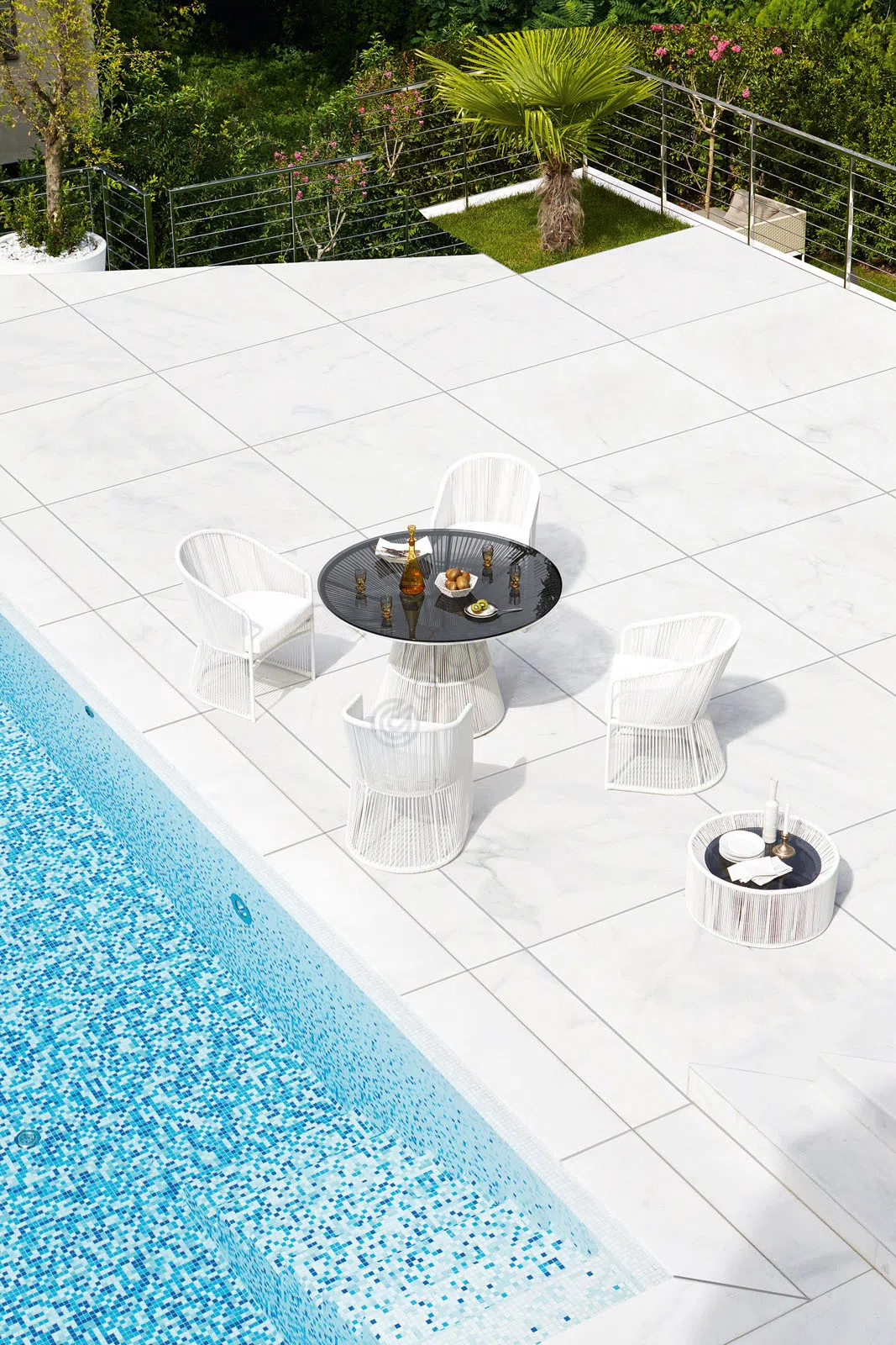 Уличный обеденный стол VARASCHIN Tibidabo