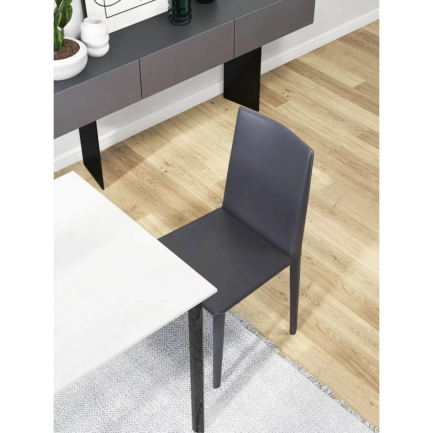 Обеденный стол Eugenio