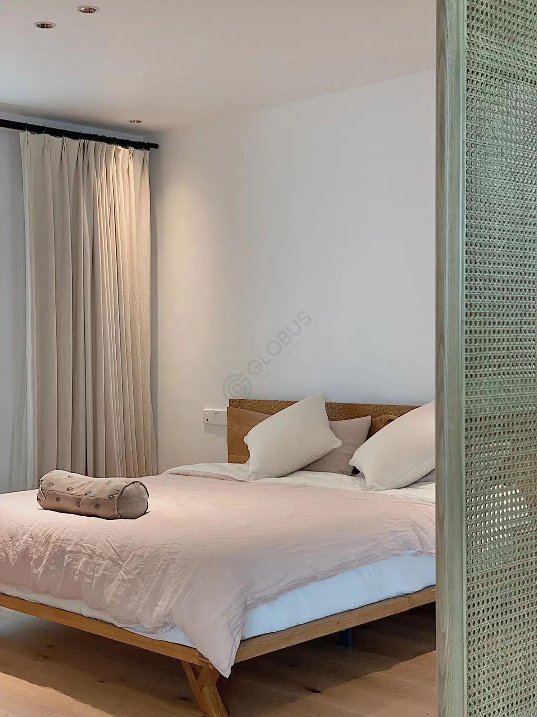 Кровать Mollis