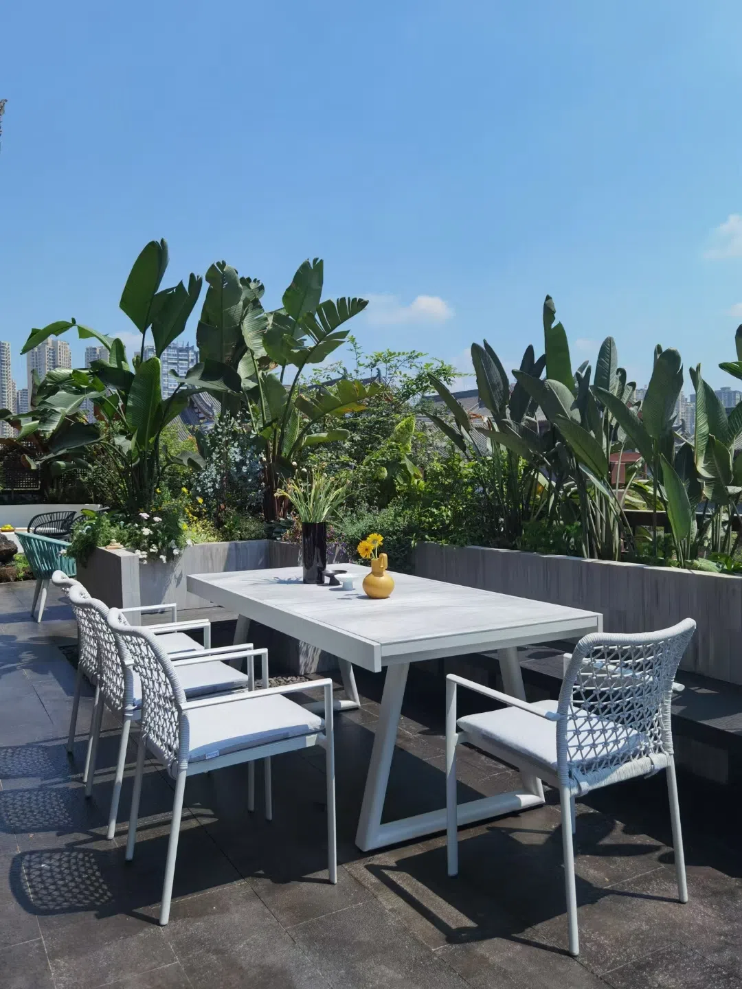 Уличный обеденный стол COUTURE JARDIN