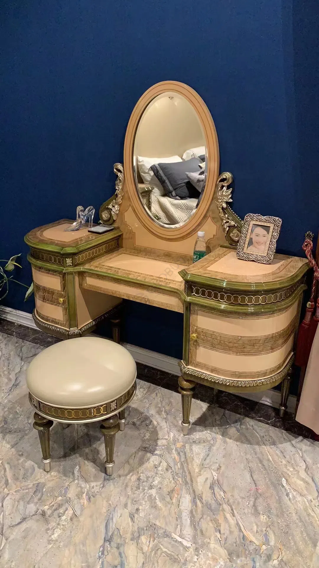 Туалетный столик Nopiano