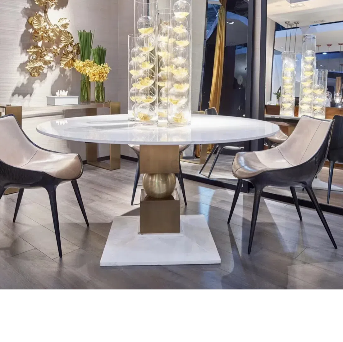 Обеденный стол Quartenna