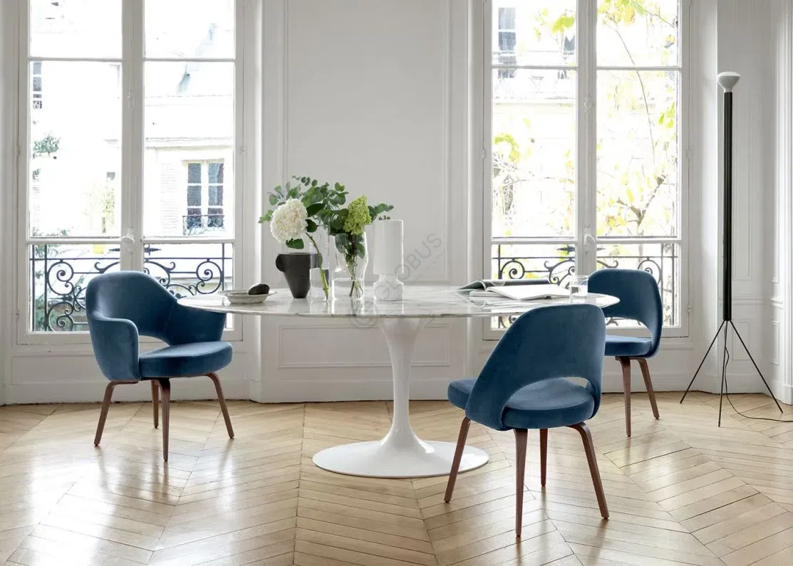 Обеденный стол KNOLL Tulip