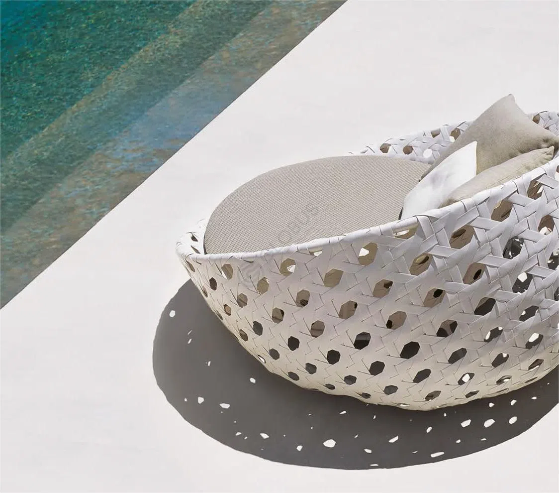 Уличный диван B&B ITALIA Canasta