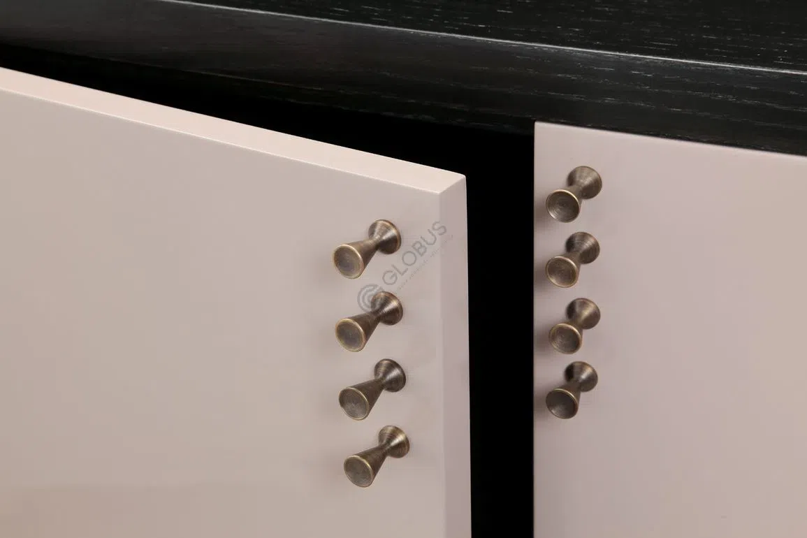 Буфет HOLLY HUNT Lieutenant