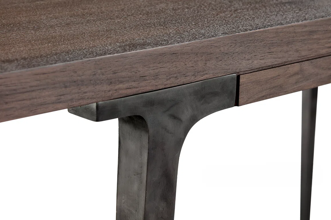 Стол для кабинета Pensio