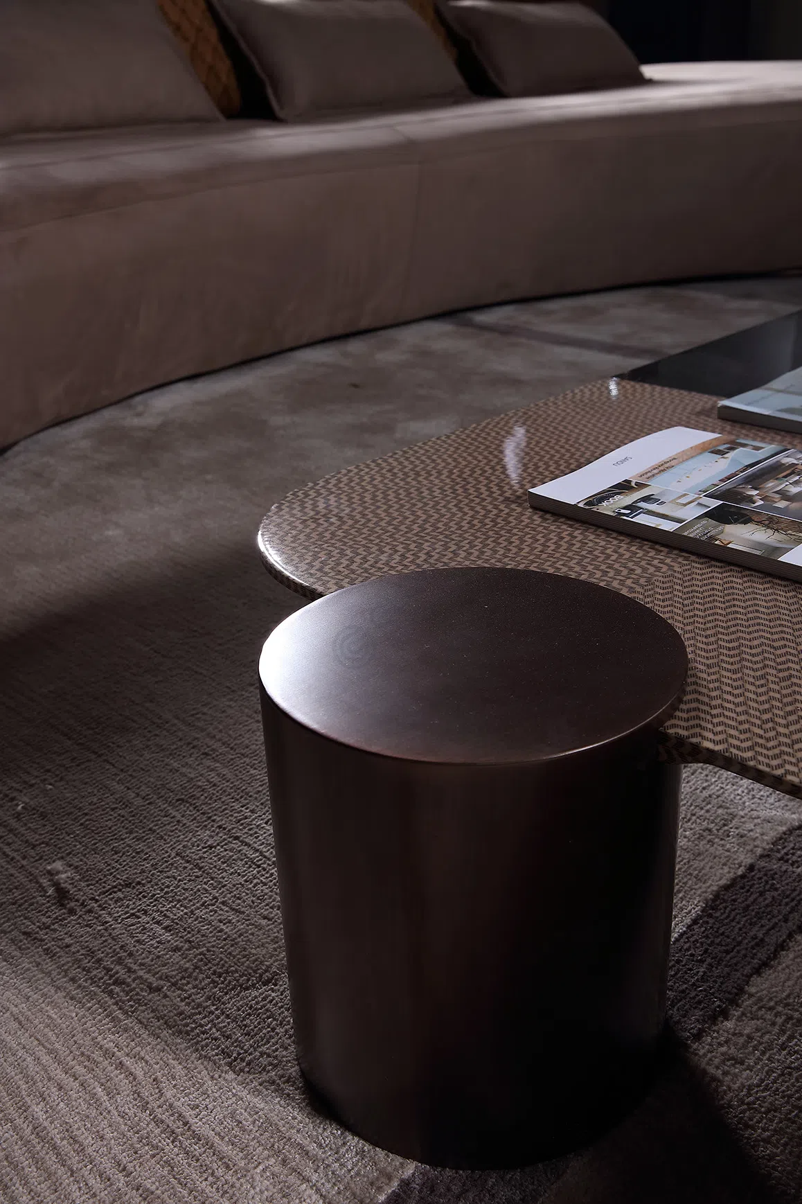 Журнальный столик Klarisah