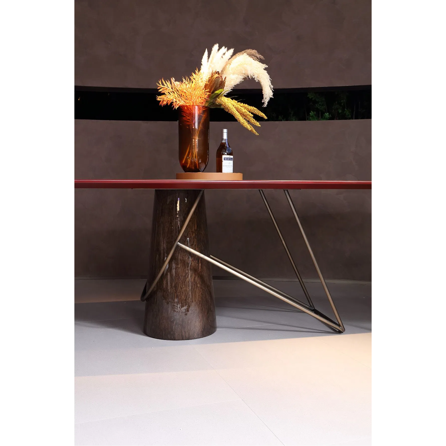 Обеденный стол Guw