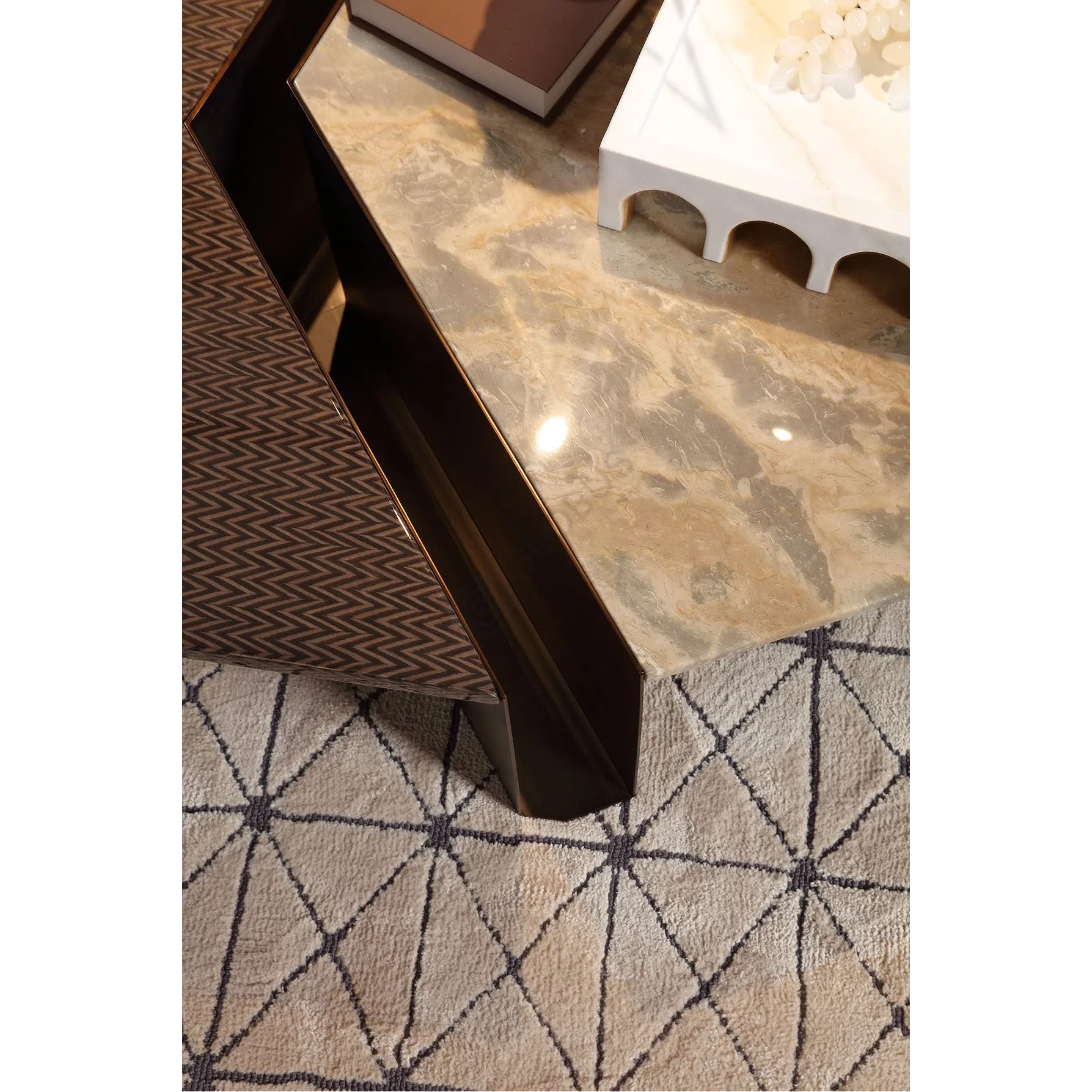 Журнальный столик ENNE Stratos