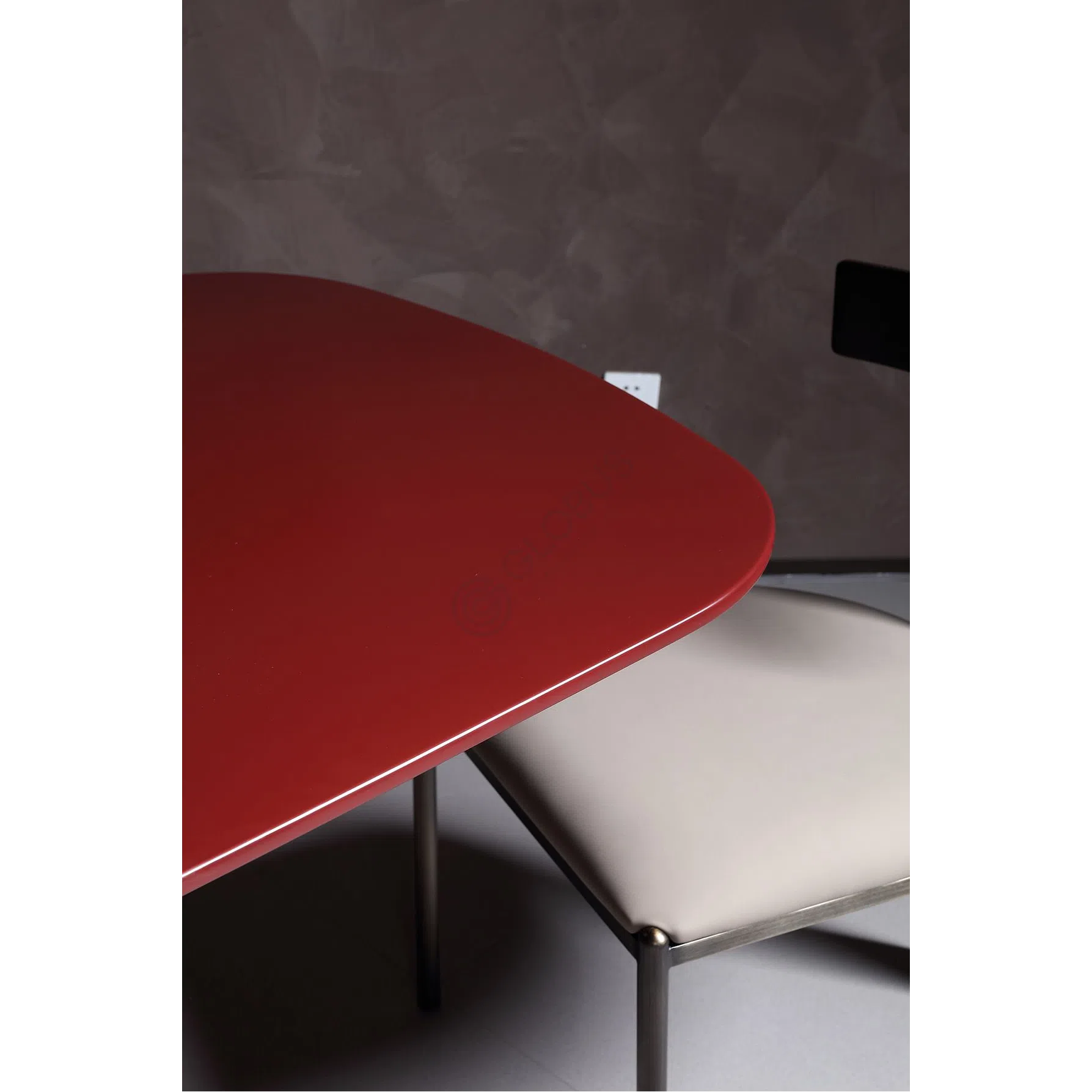 Обеденный стол Guw