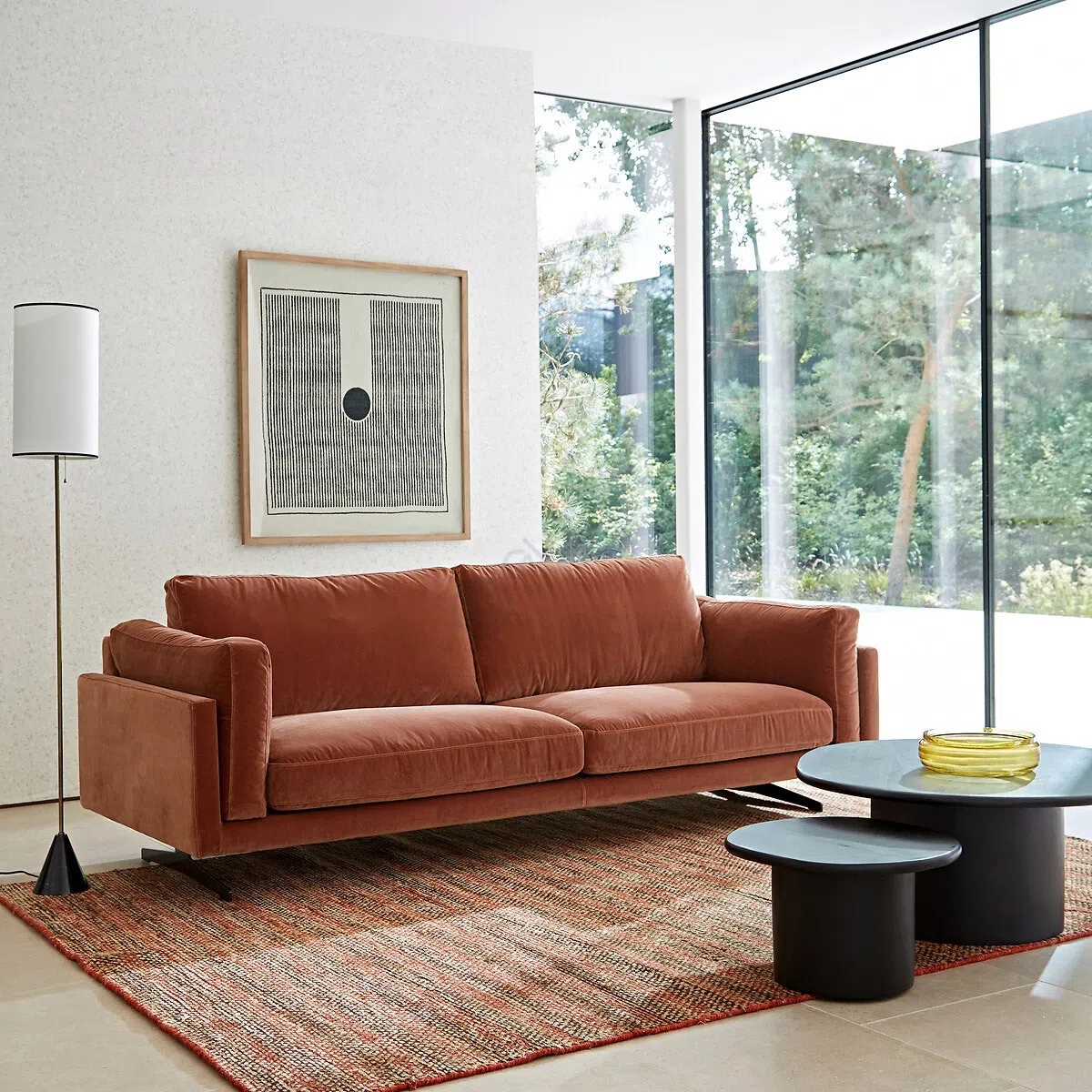 Журнальный столик Oreto