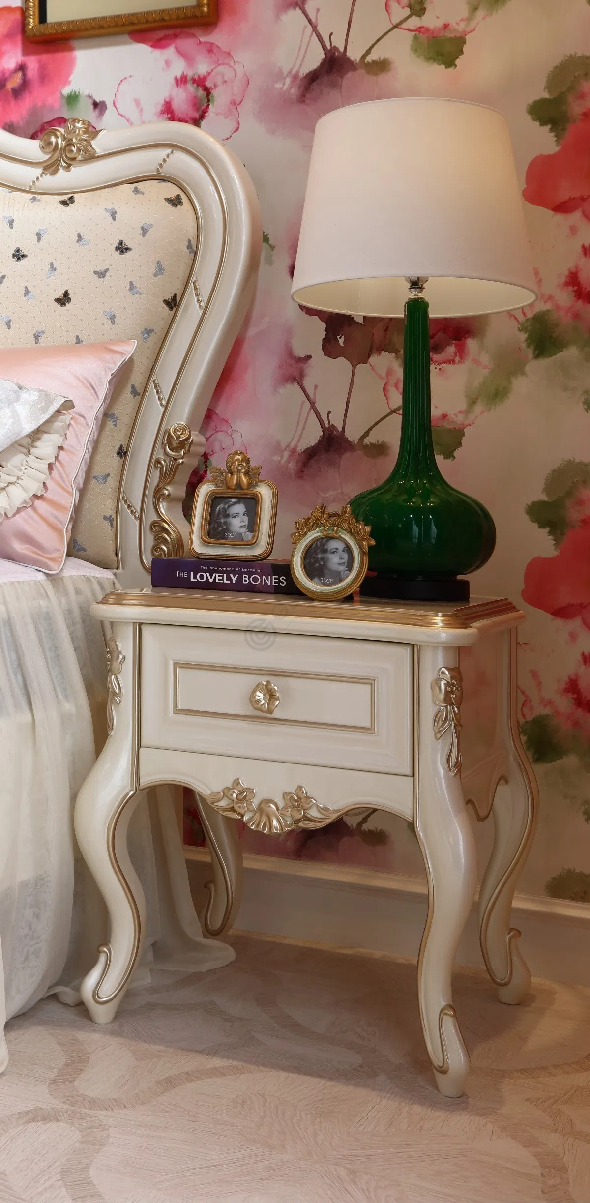 Прикроватная тумба Geometria