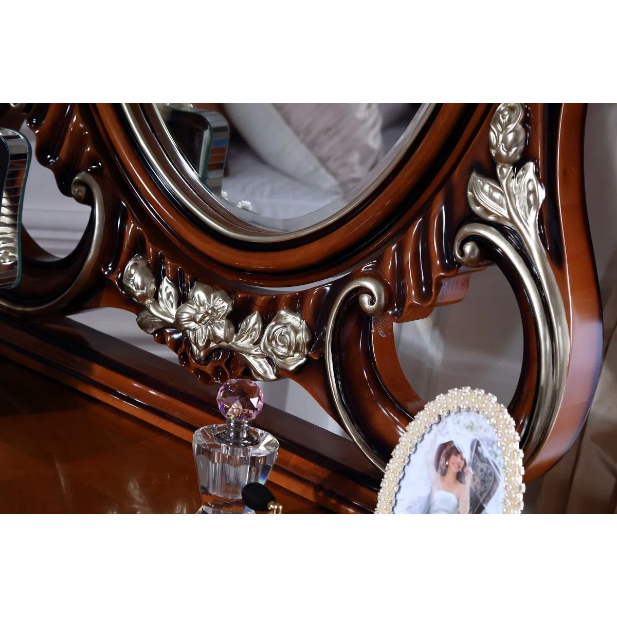 Туалетный столик Zoilo