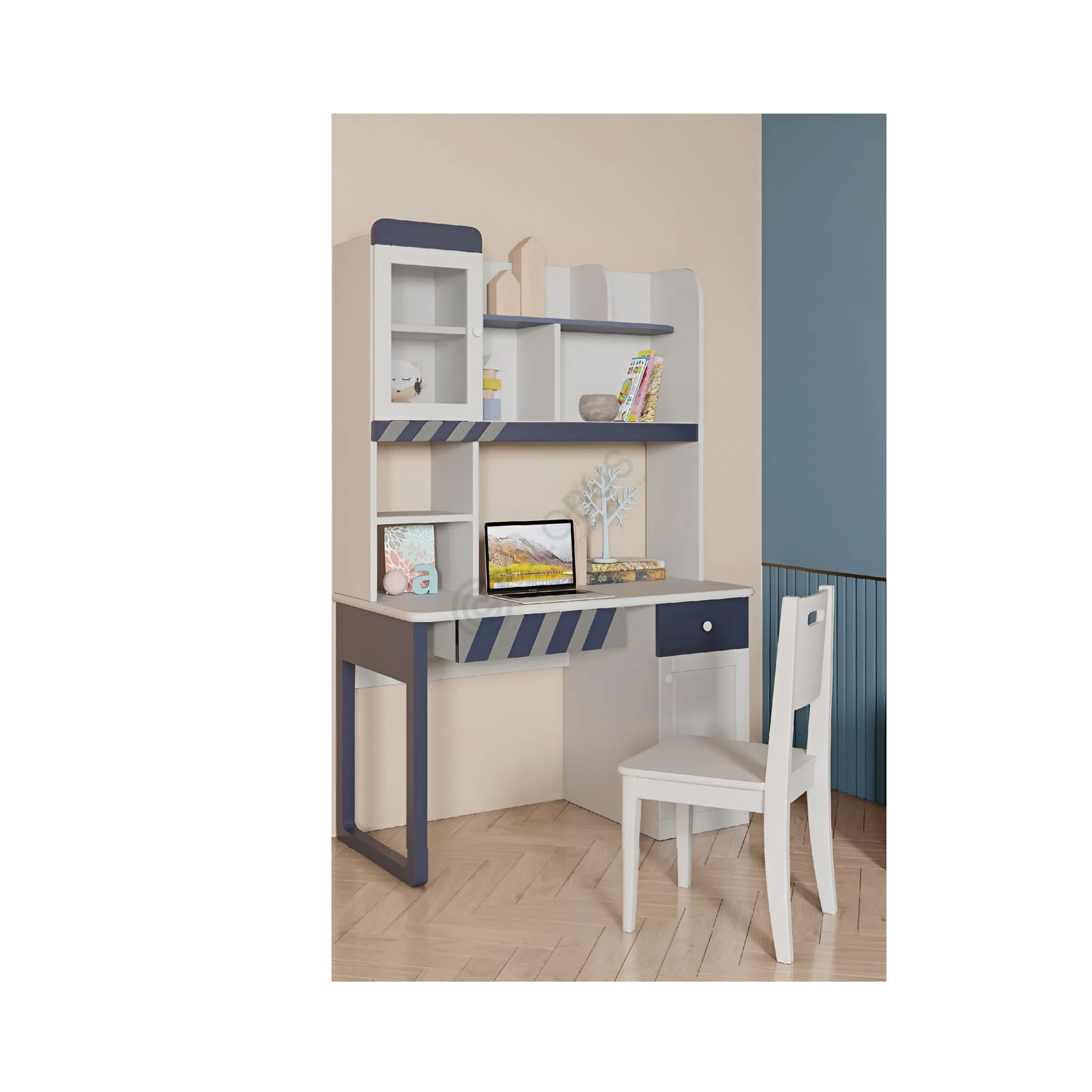 Детское рабочее место Adila