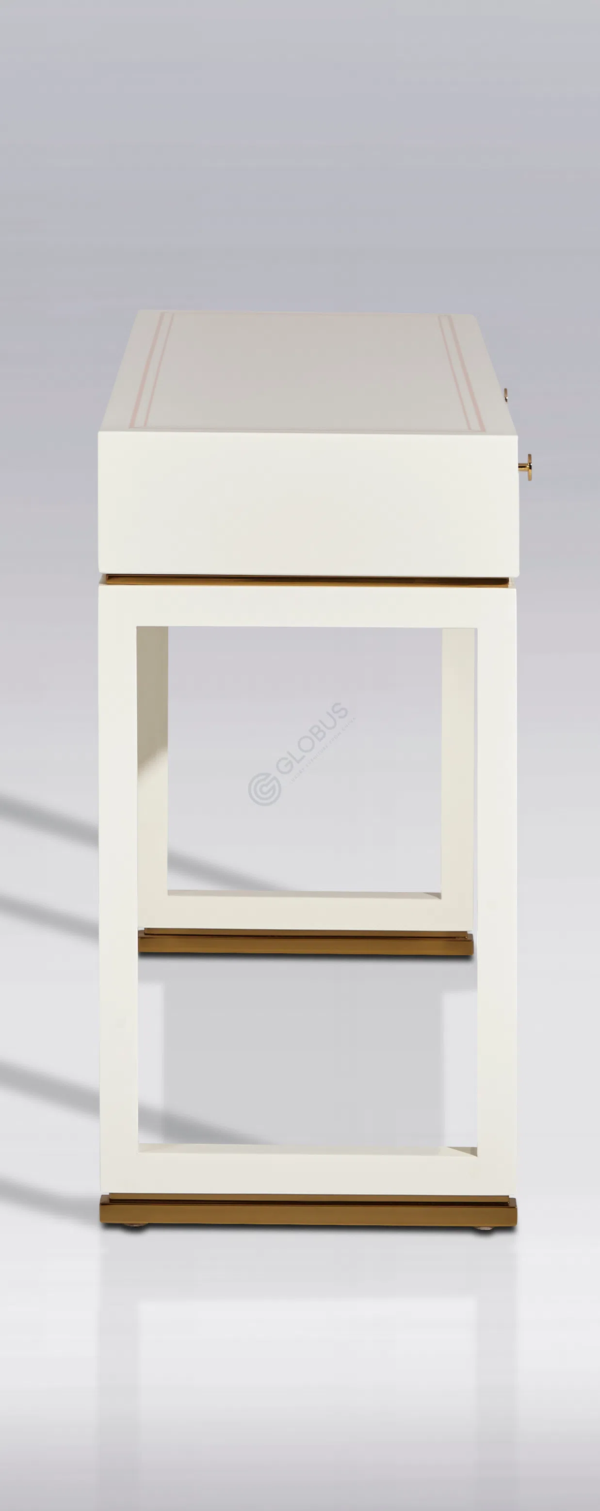 Стол для кабинета Bellerofonza