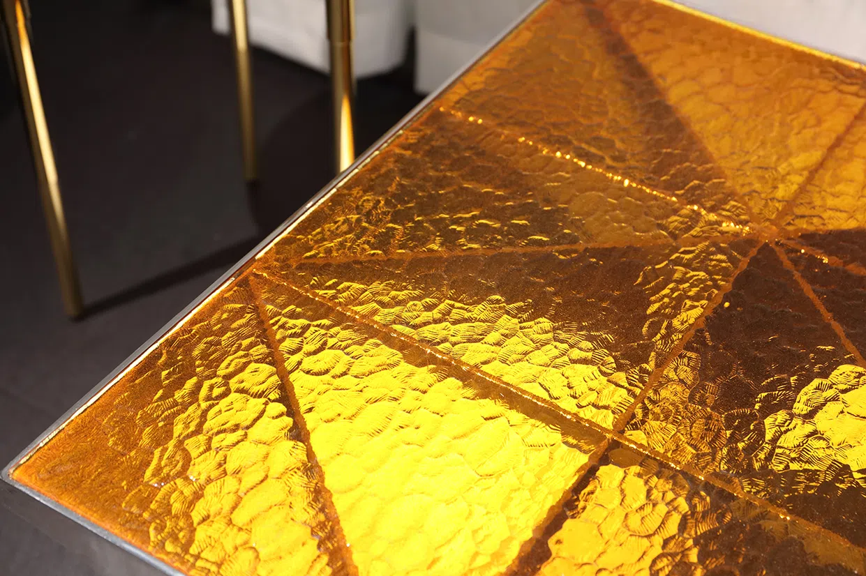 Журнальный столик FENDI Metropolis