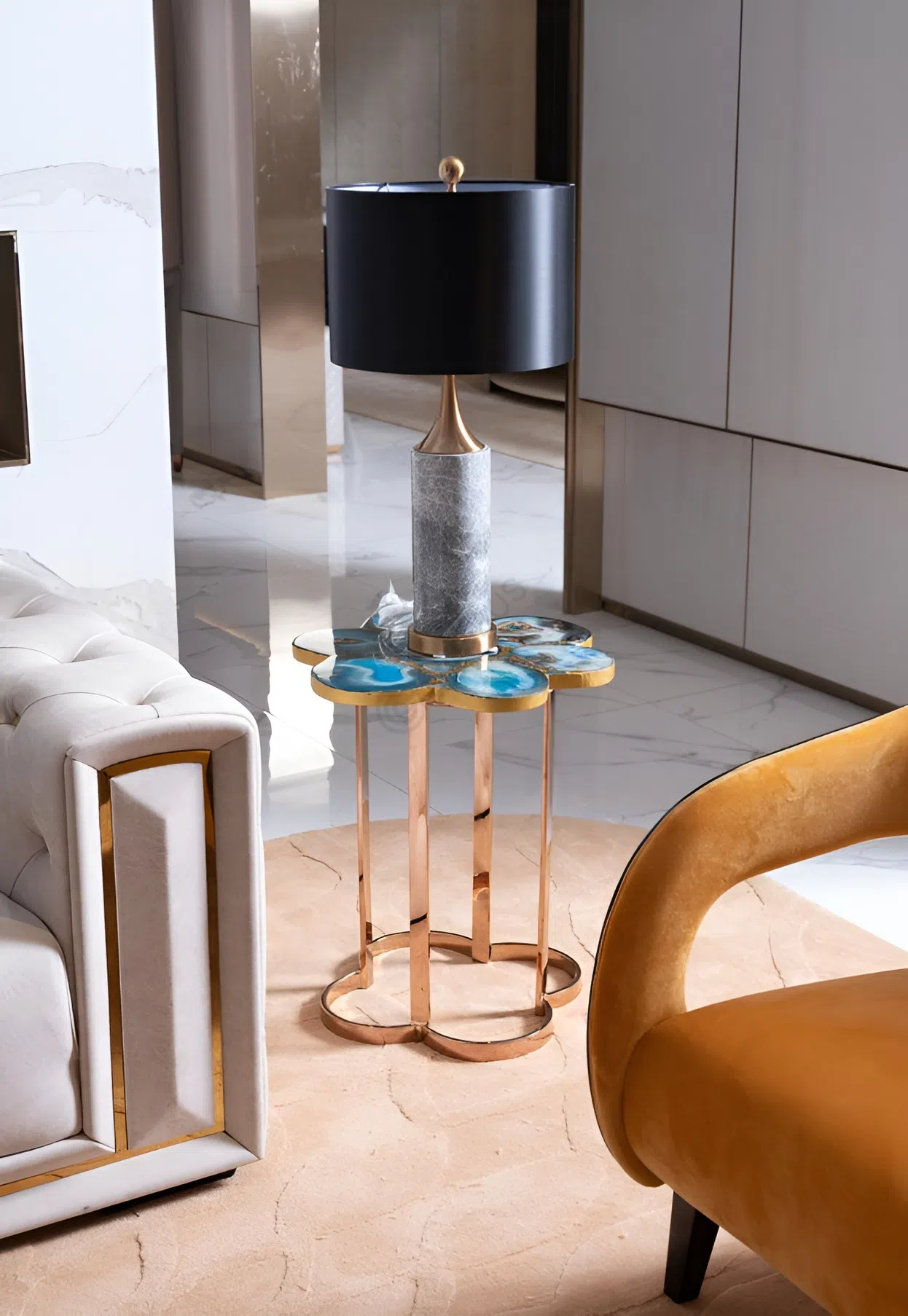 Угловой столик BESPOKE Flora