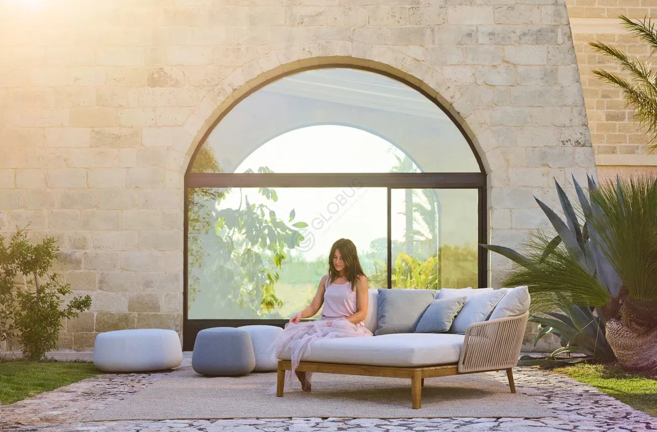 Уличный диван-кровать TRIBU Mood