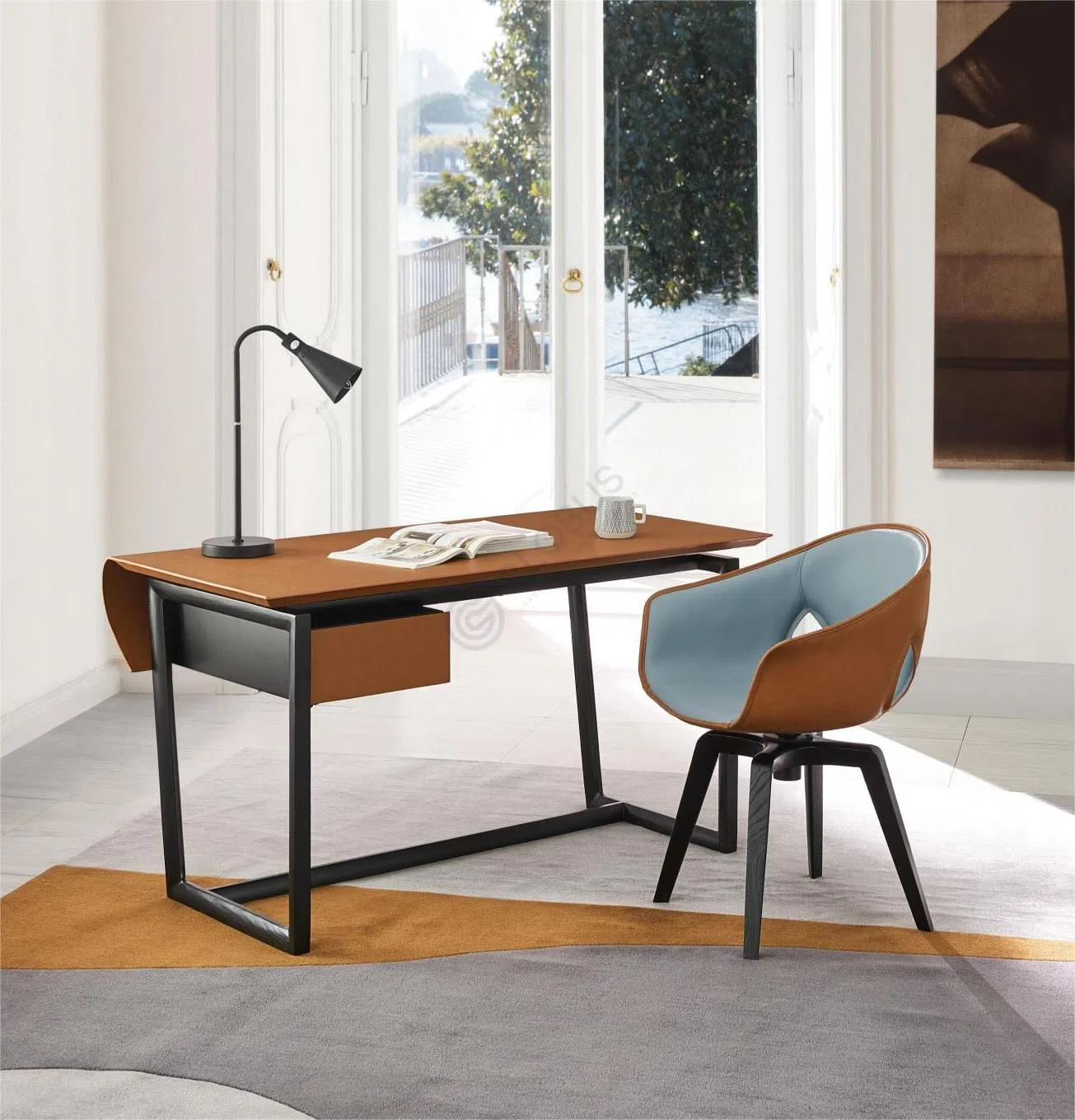 Стол для кабинета POLTRONA FRAU Fred