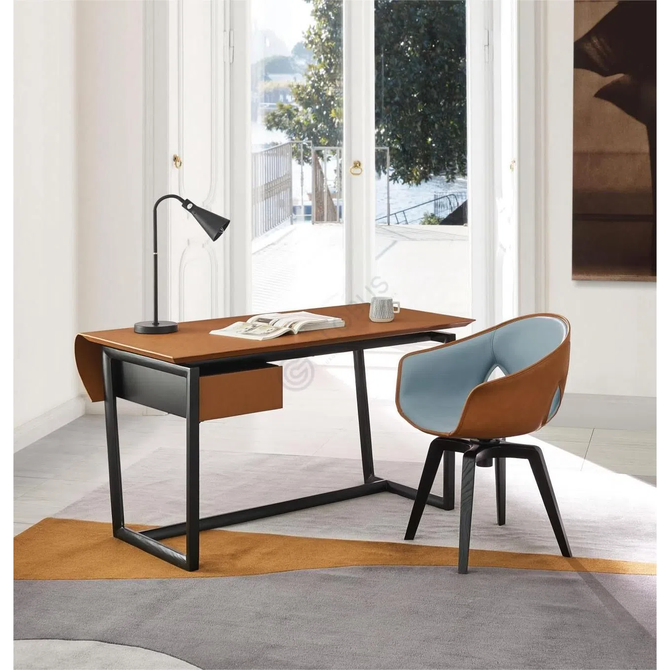 Стол для кабинета POLTRONA FRAU Fred