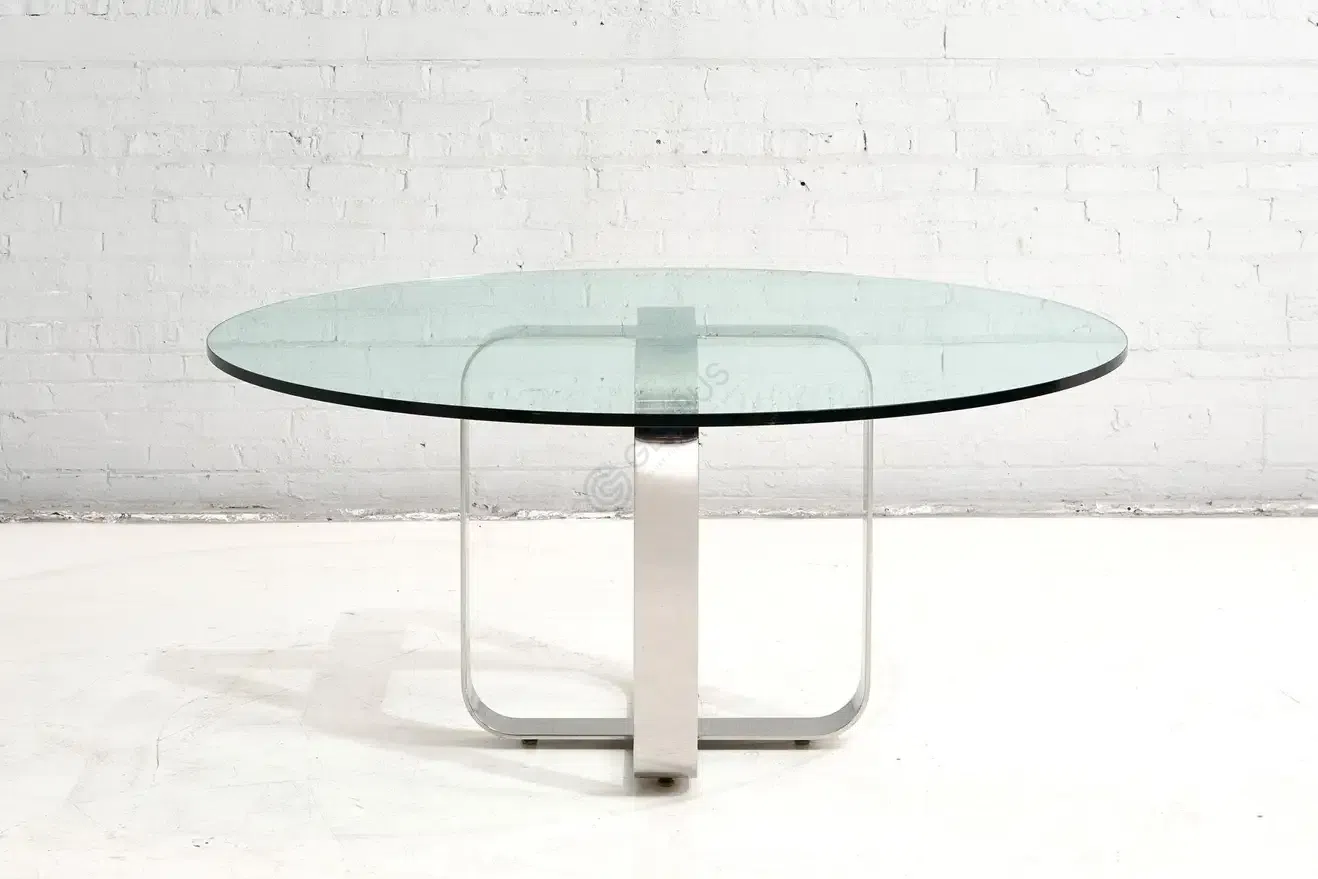 Обеденный стол Potentatus