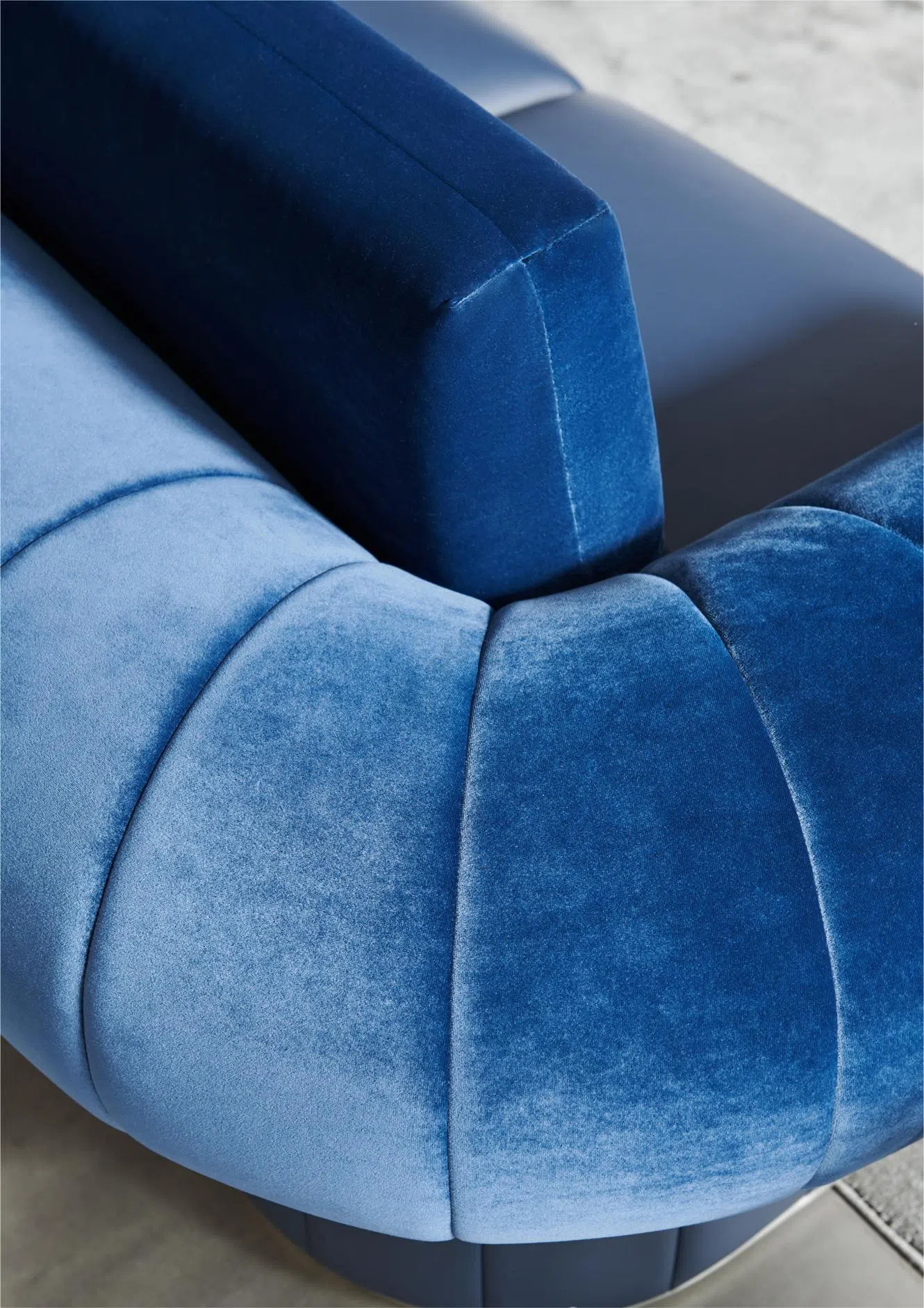 Диван NATUZZI ITALIA New Classic