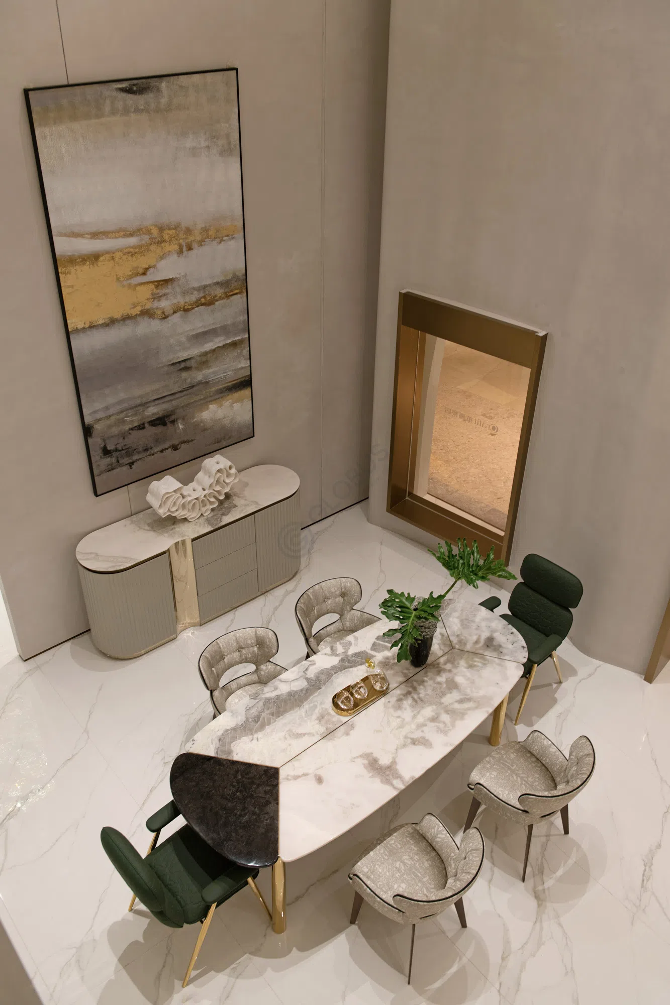 Обеденный стол Zelinae