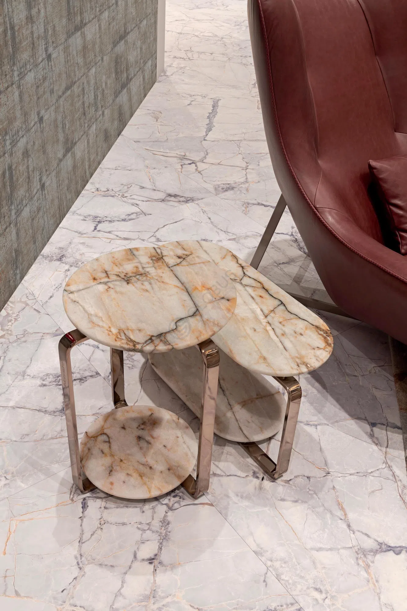 Угловой столик VISIONNAIRE Button