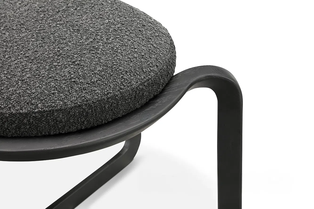 Табурет PENDHARA Akar