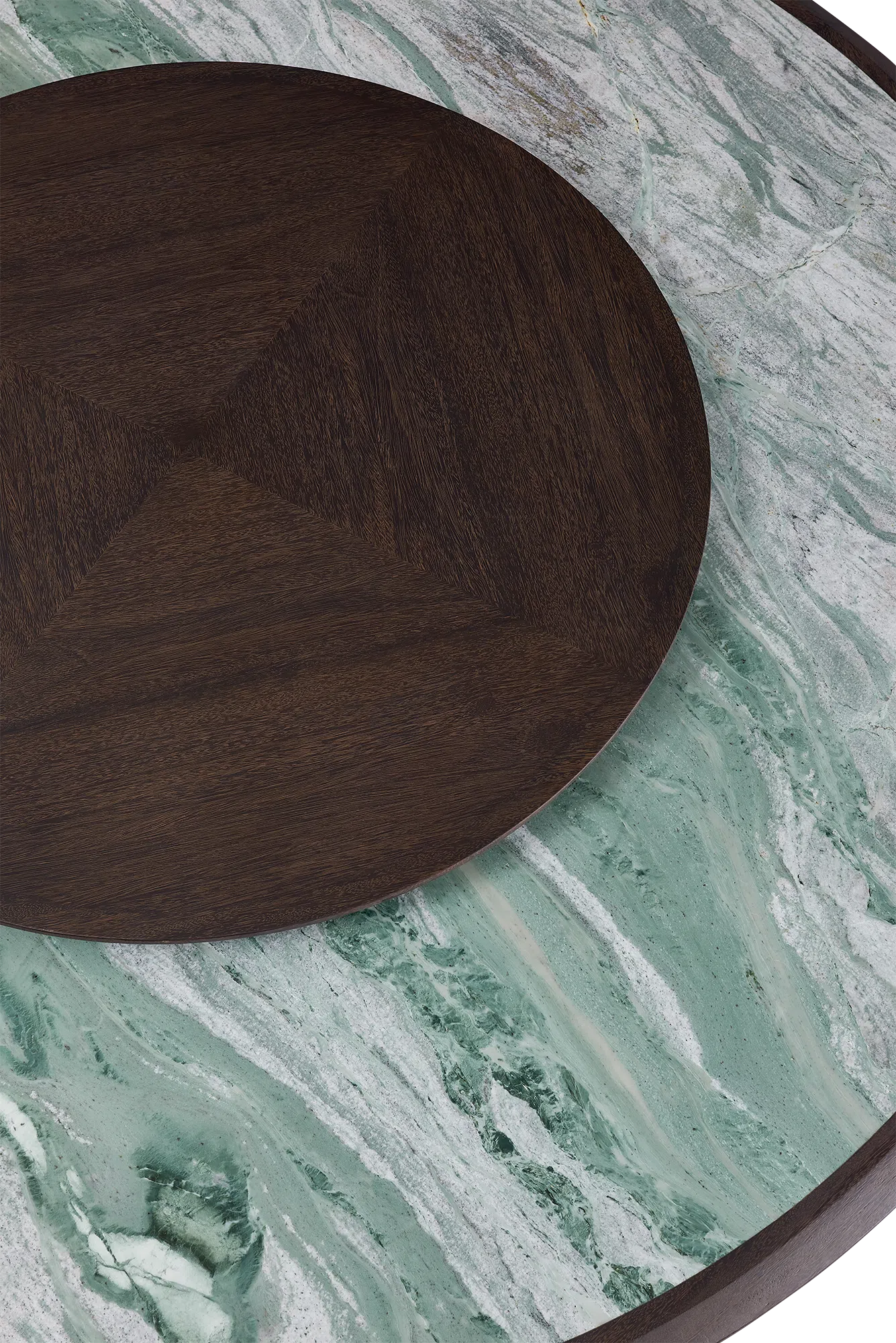 Обеденный стол Guillelmus