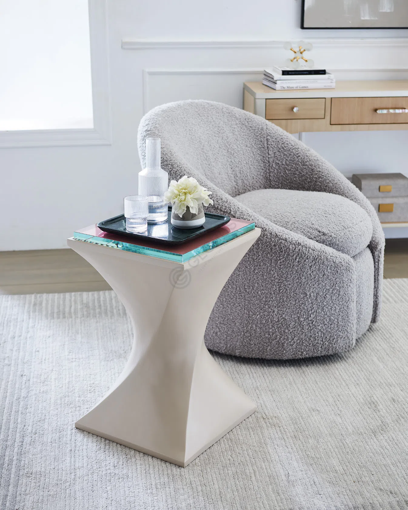 Угловой столик MIRANDA KERR Silhouette