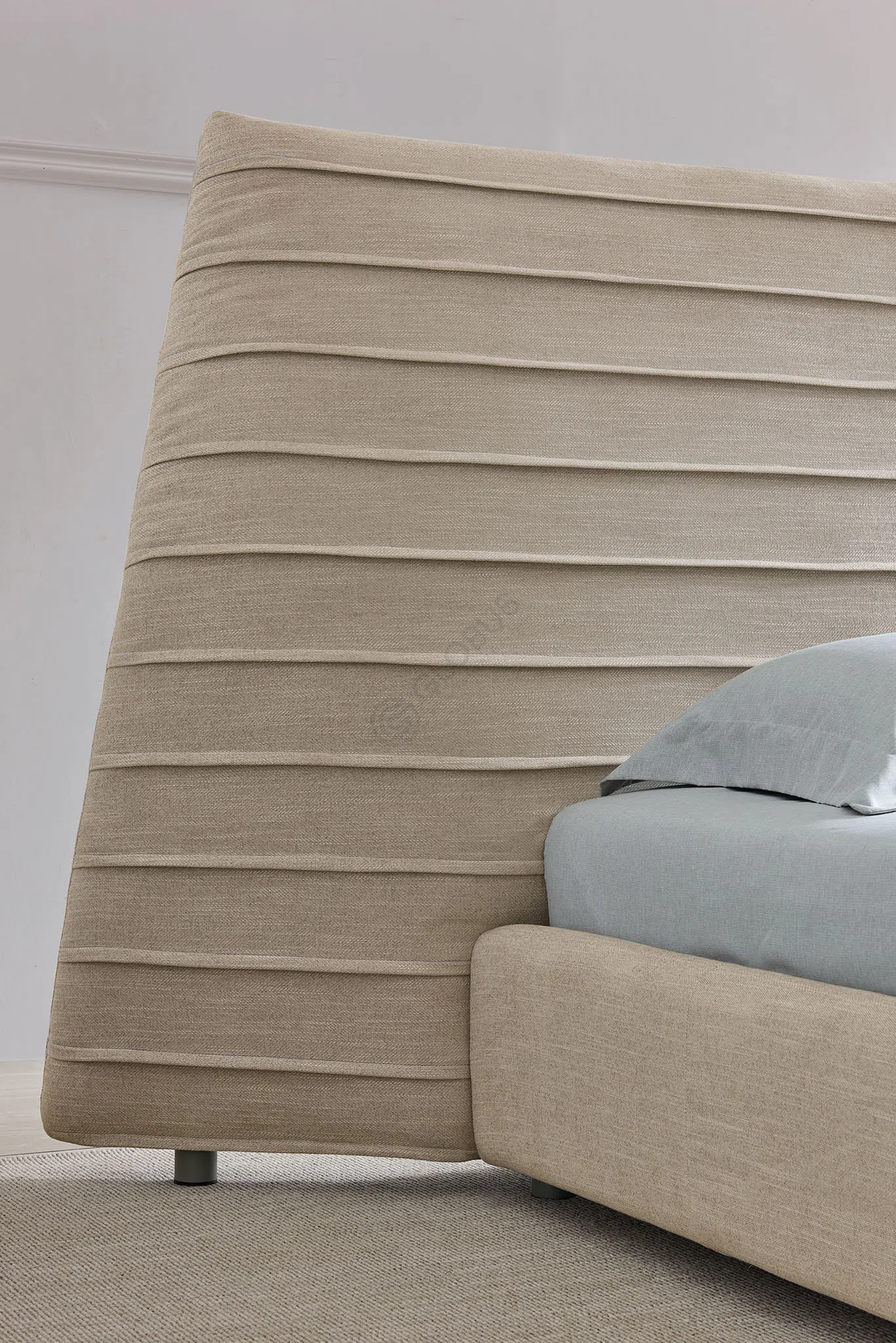 Кровать Tovella