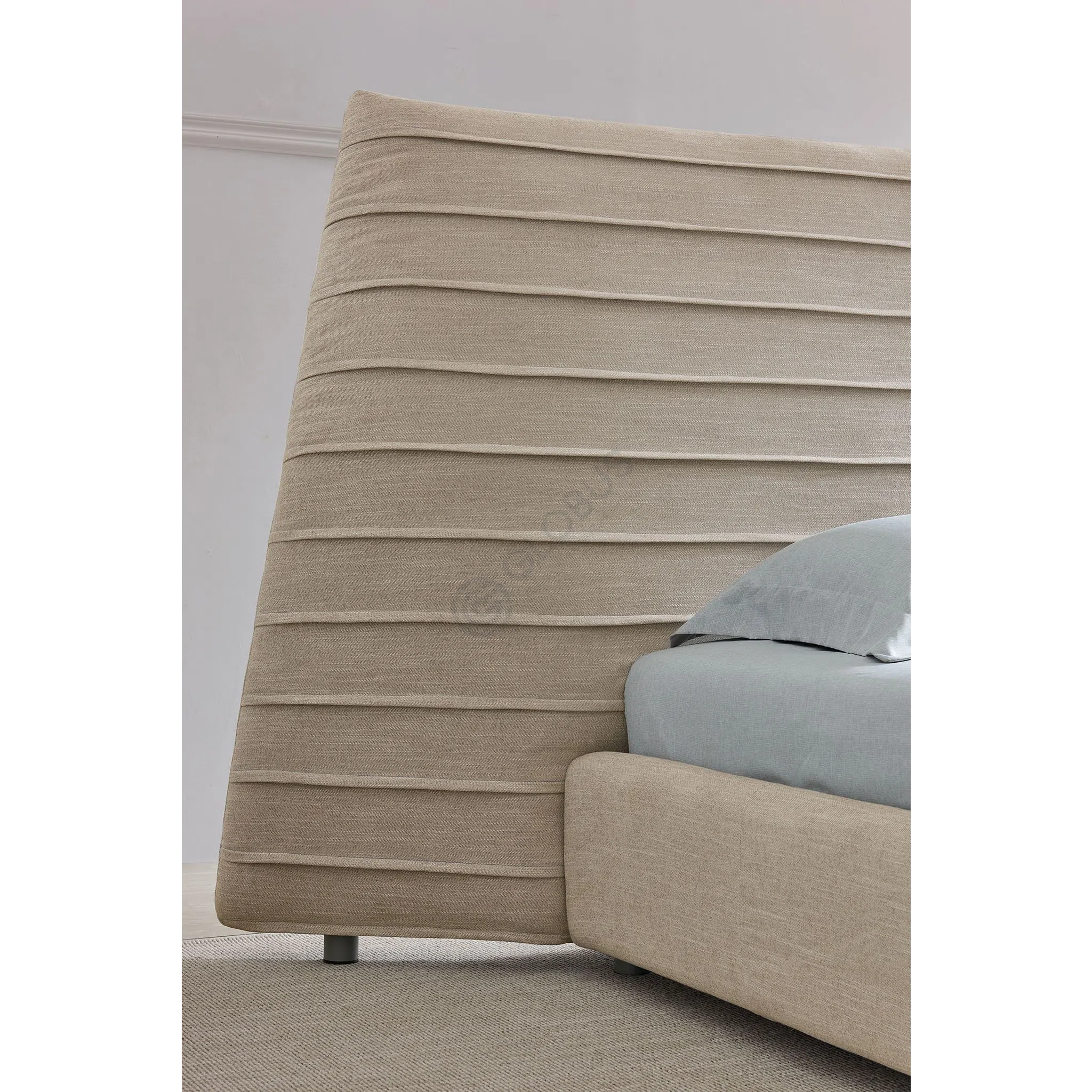 Кровать Tovella