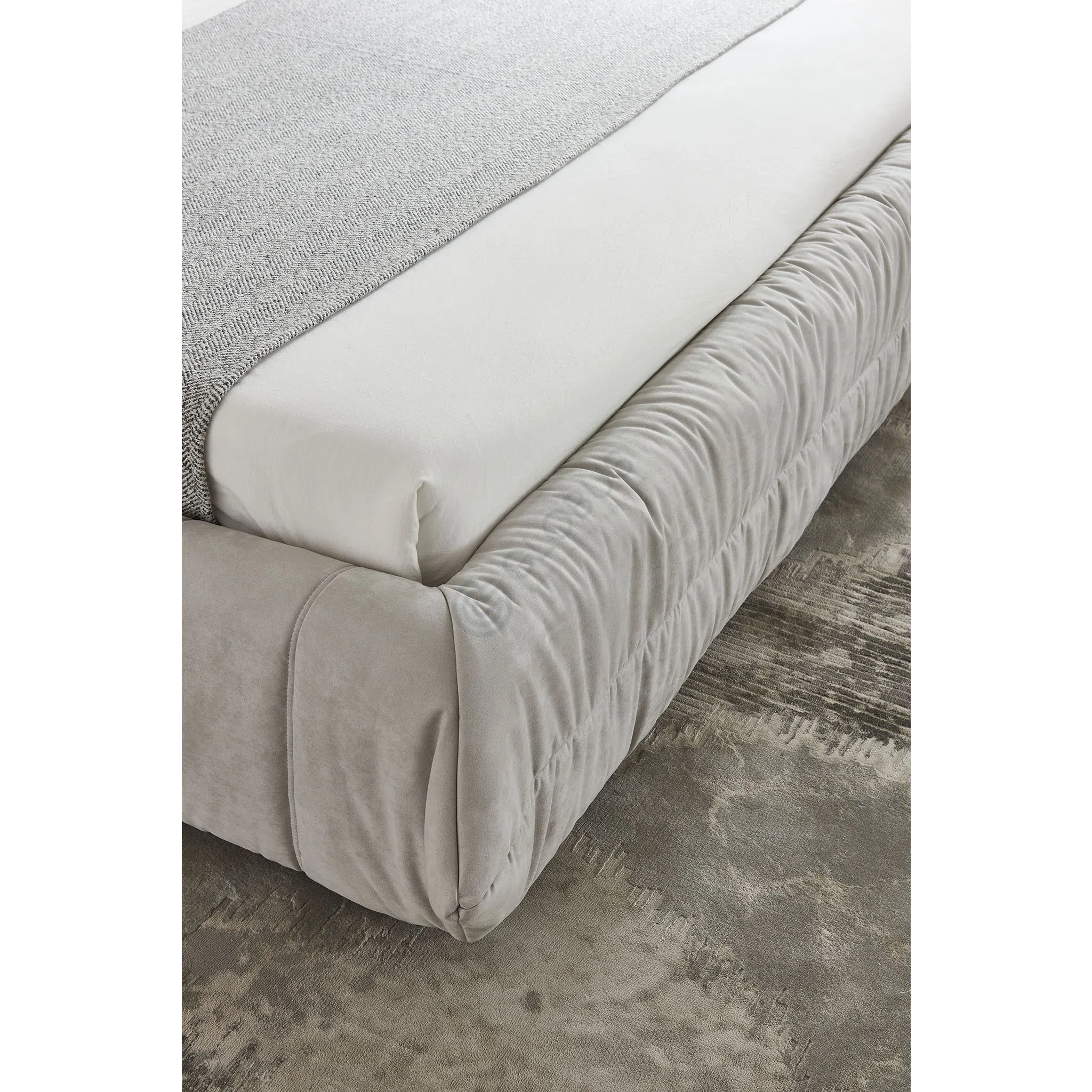 Кровать LIGNE ROSET Togo