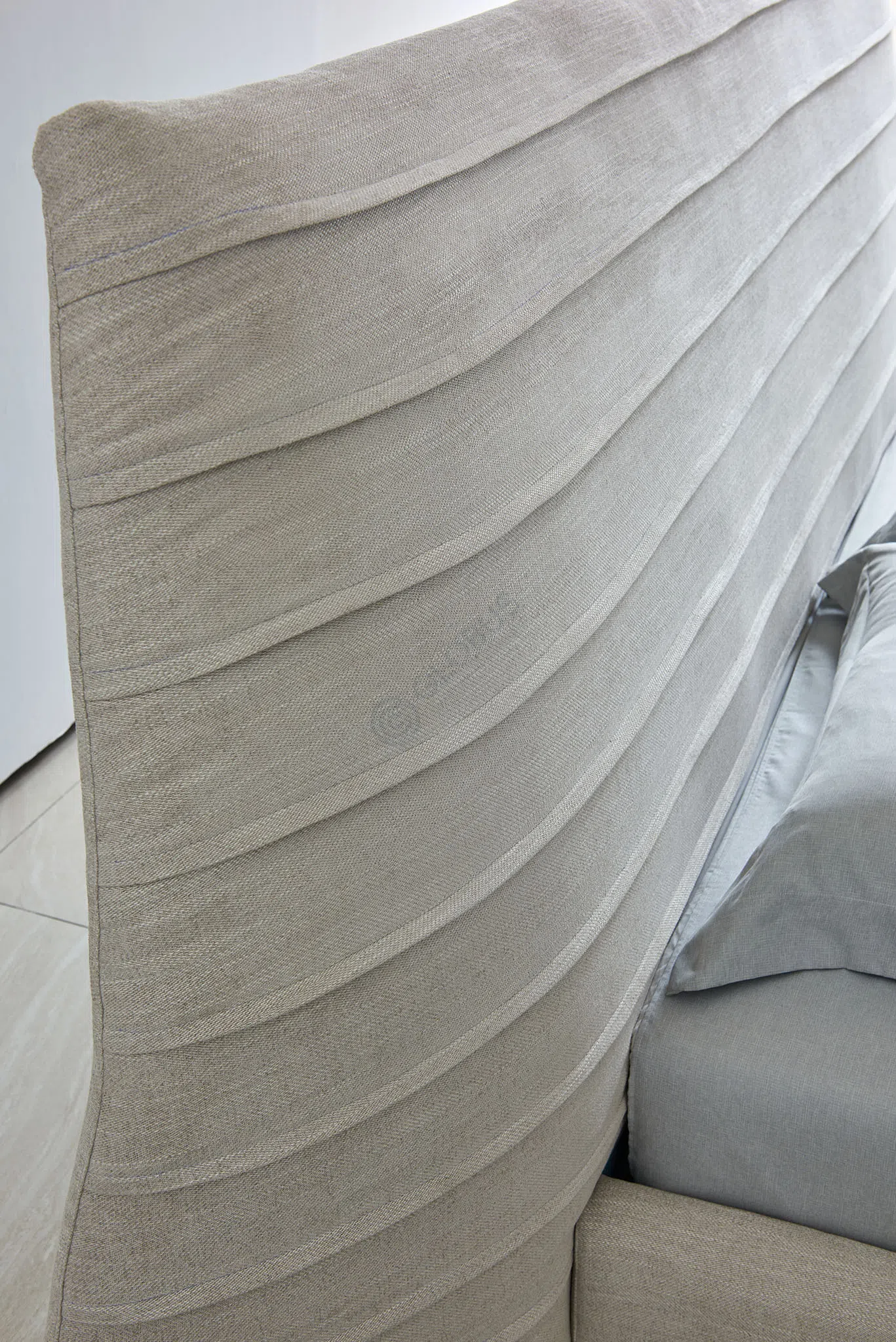 Кровать Tovella