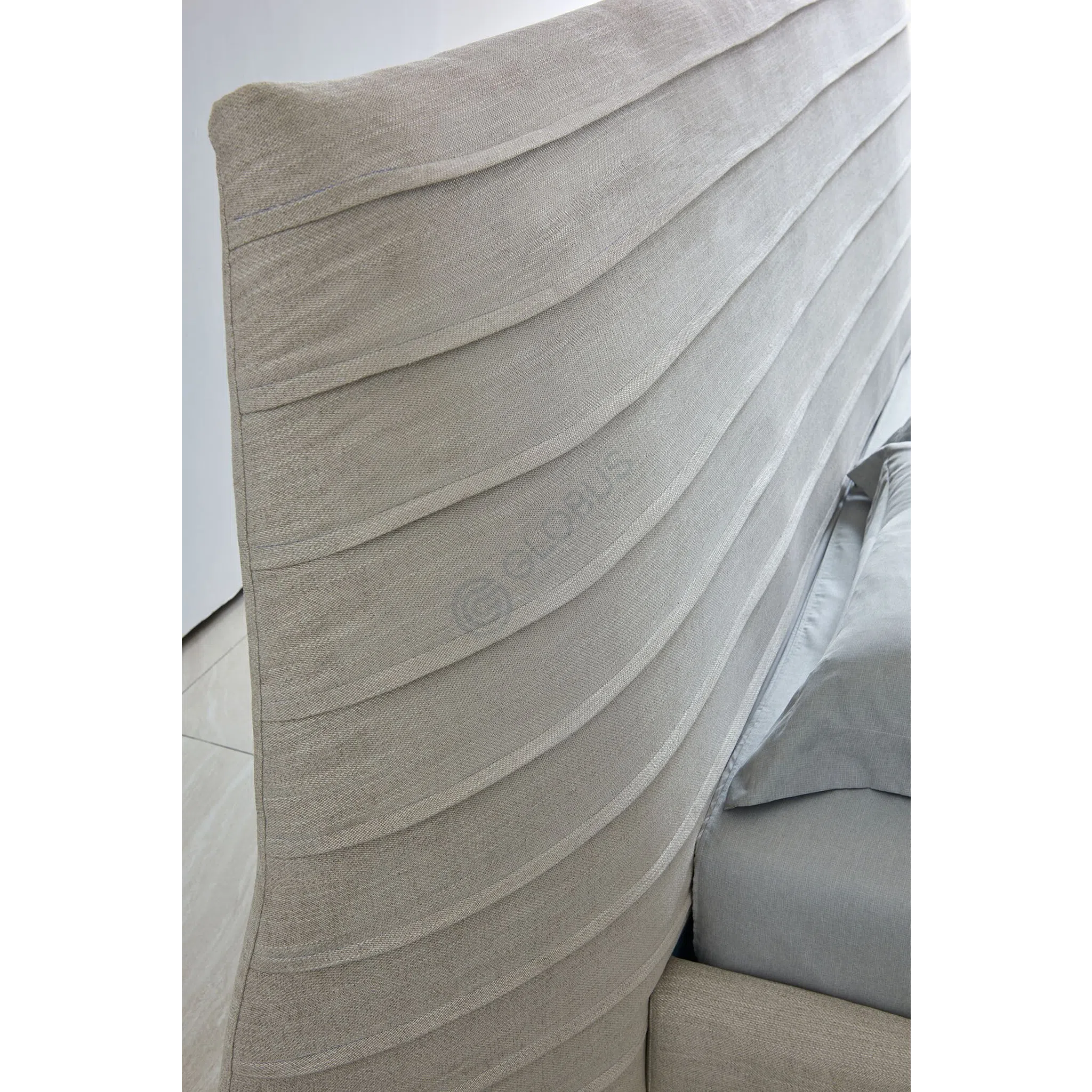 Кровать Tovella