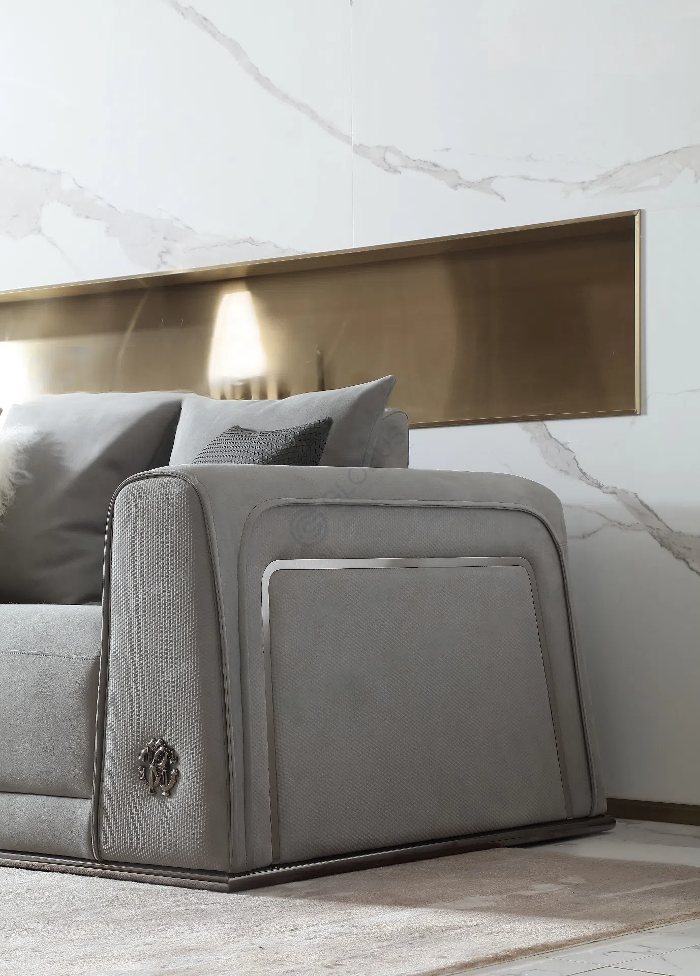 Диван Ygiovanna