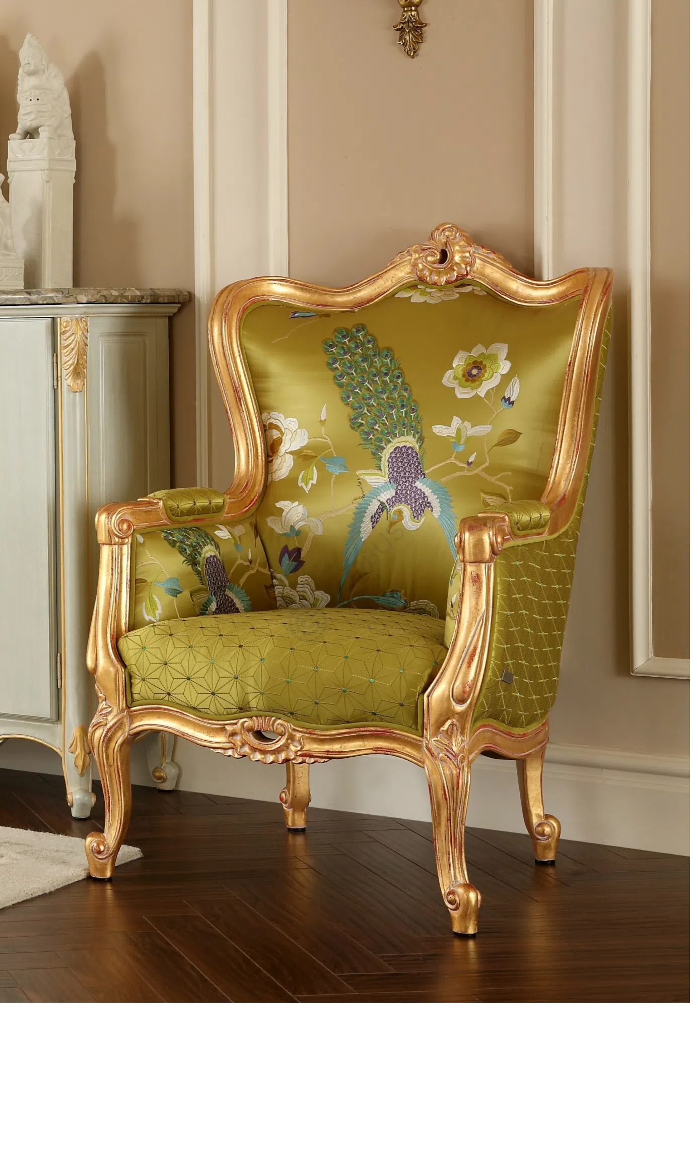 Кресло Typhlina