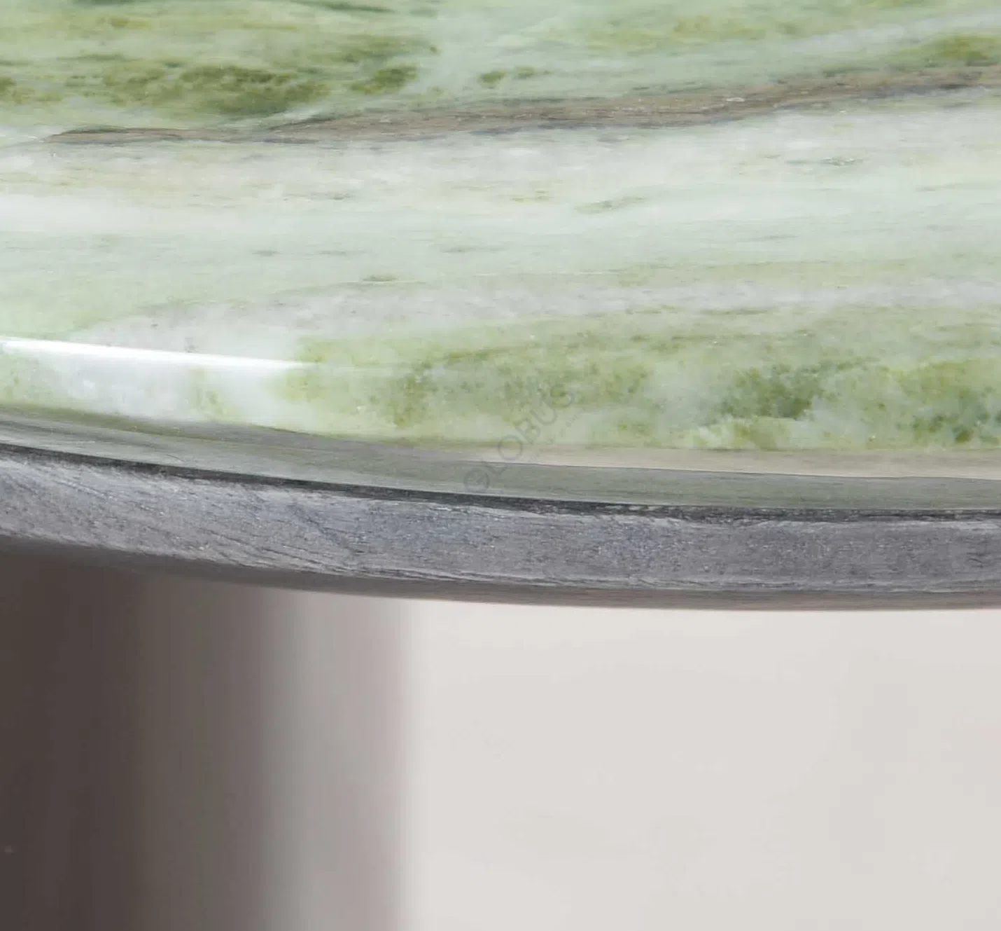 Угловой столик LACIVIDINA Keisho