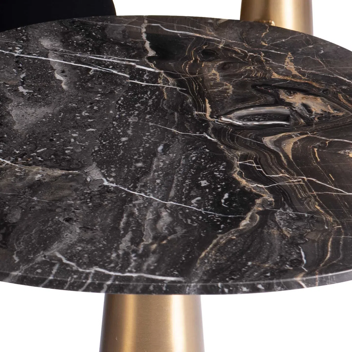 Журнальный столик Extrinsecus