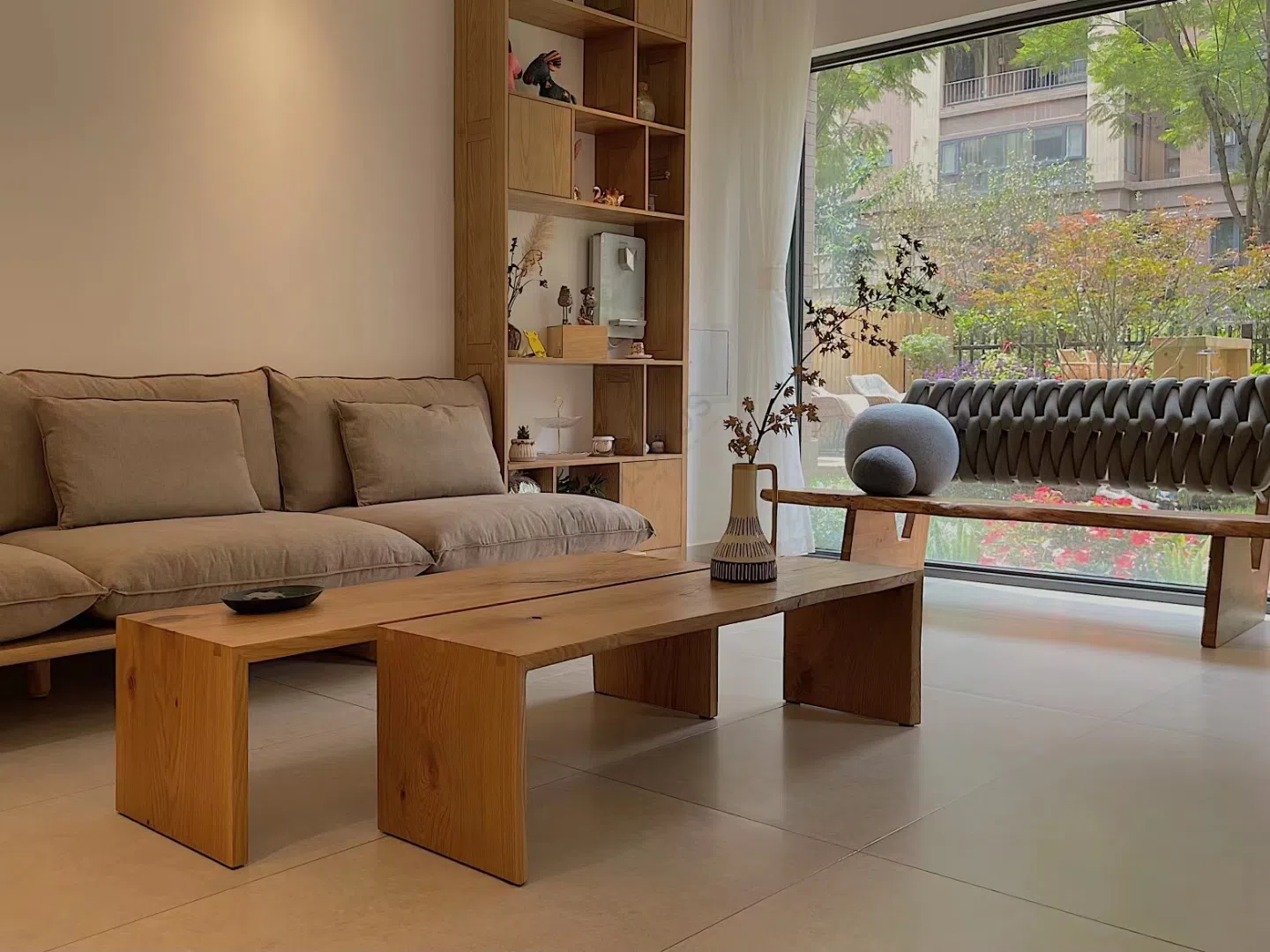 Журнальный столик Ottaliano