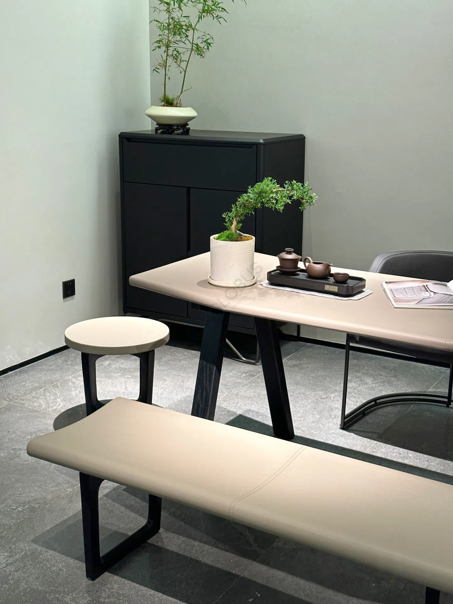 Банкетка POLTRONA FRAU Fidelio