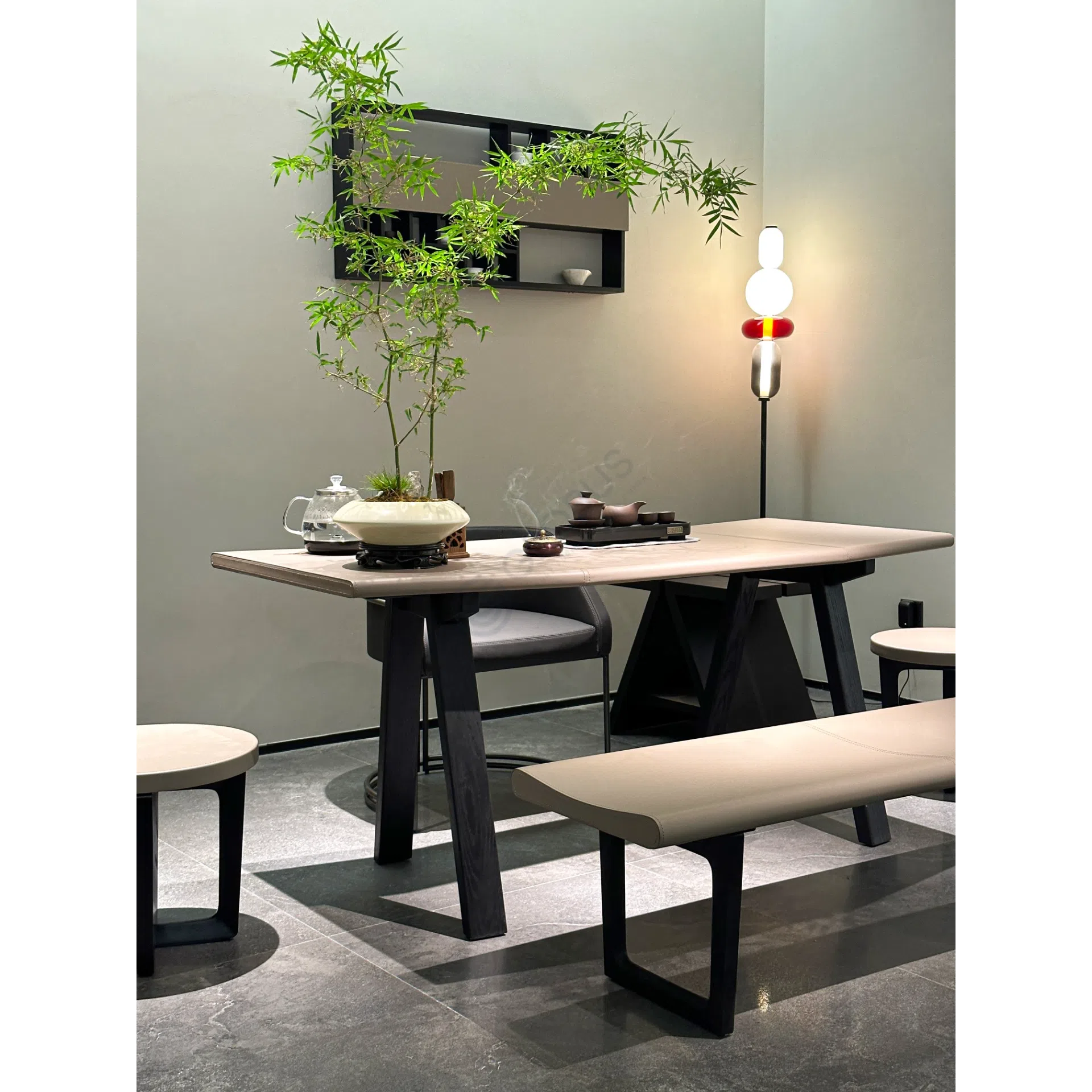 Стол для чайных церемоний Bibita