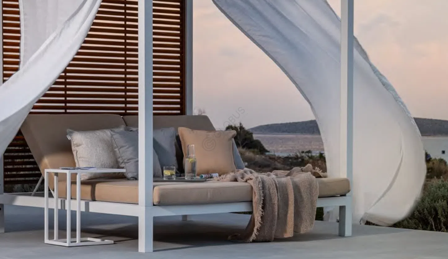 Уличный диван Vibricius